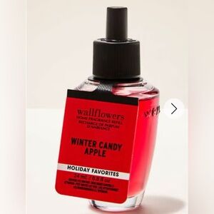 π2/$15πWallflowers Winter Candy Apple Fragrance Refill